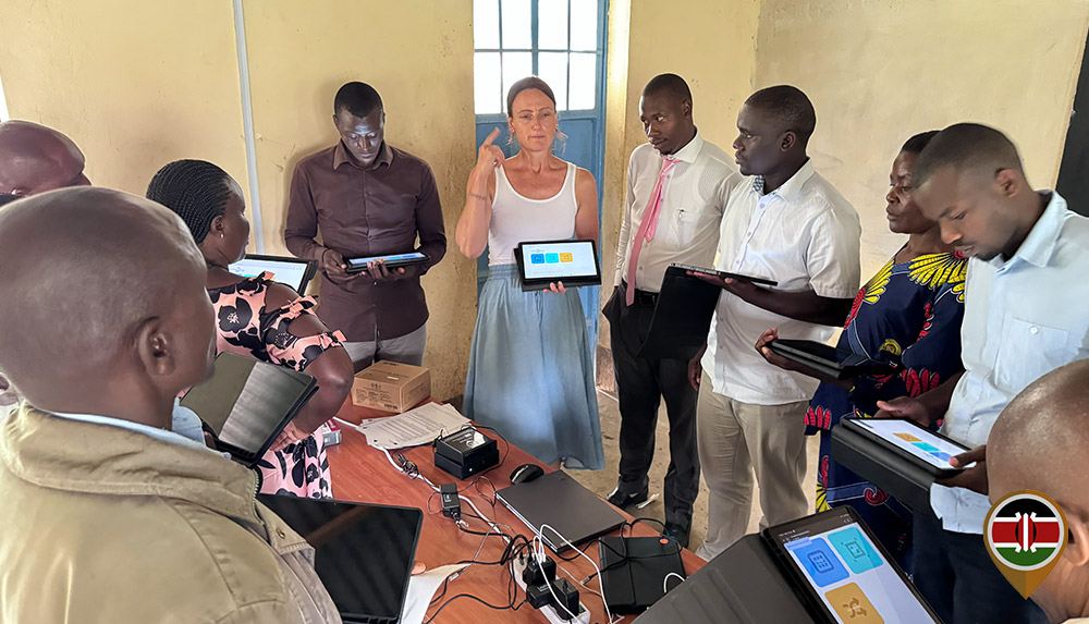 Dr Vivian Harberts demonstrates how to use a tablet