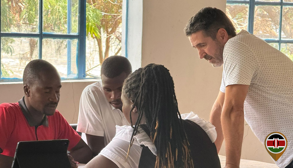 Dr Daniel Irazola observes teachers at work