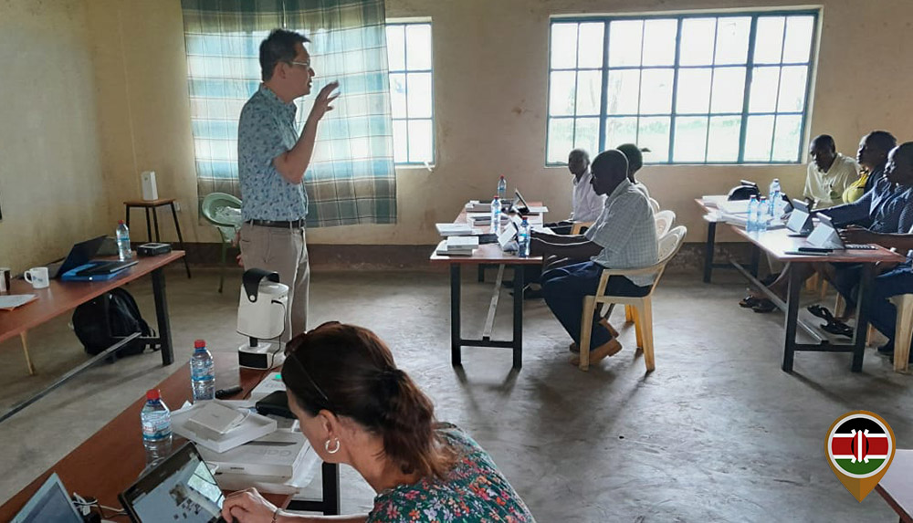 Dr Julian Ng leads a session at St Joseph Olando