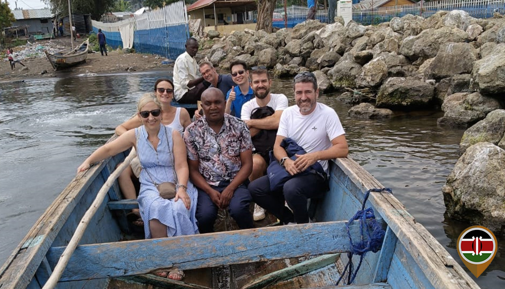Getting on a boat to Takawiri Island