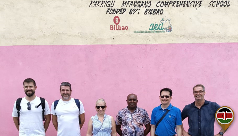 We visited the Kakrigu Comprehensive School